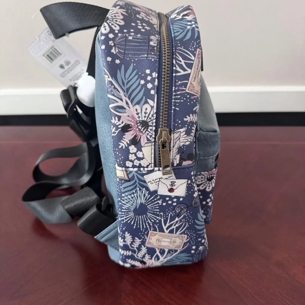 New Bioworld Blue and White Harry Potter Hedwig Mini Backpack
